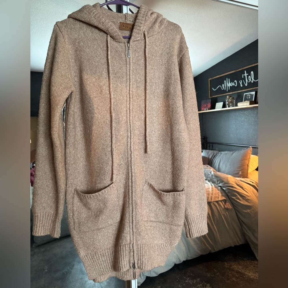POL long zip up sweater 🥰